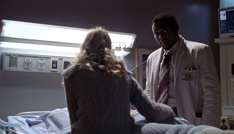 Момент из 13 серии 1 сезона