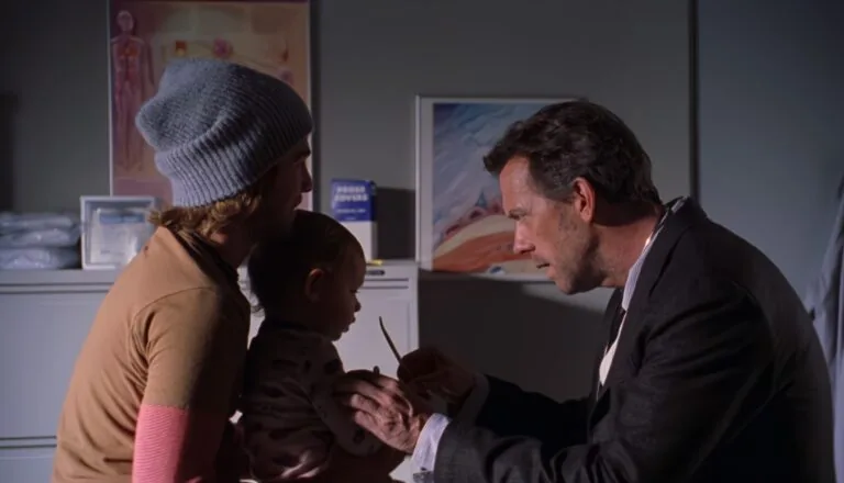 Момент из 15 серии 1 сезона