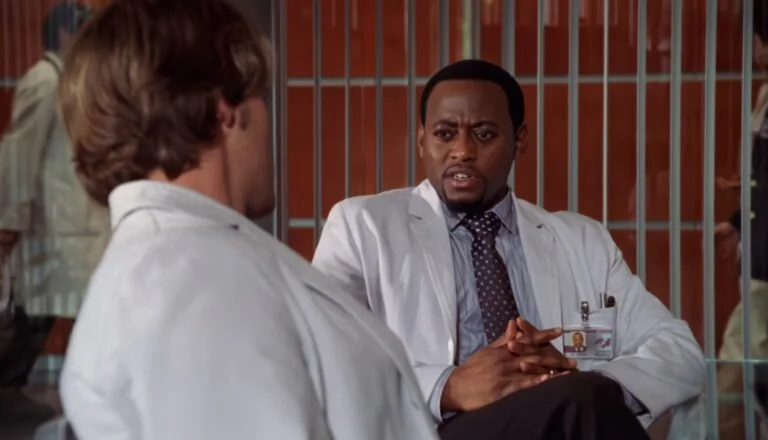 Момент из 18 серии 1 сезона