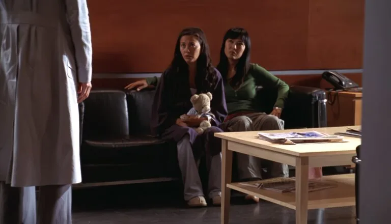 Момент из 4 серии 1 сезона