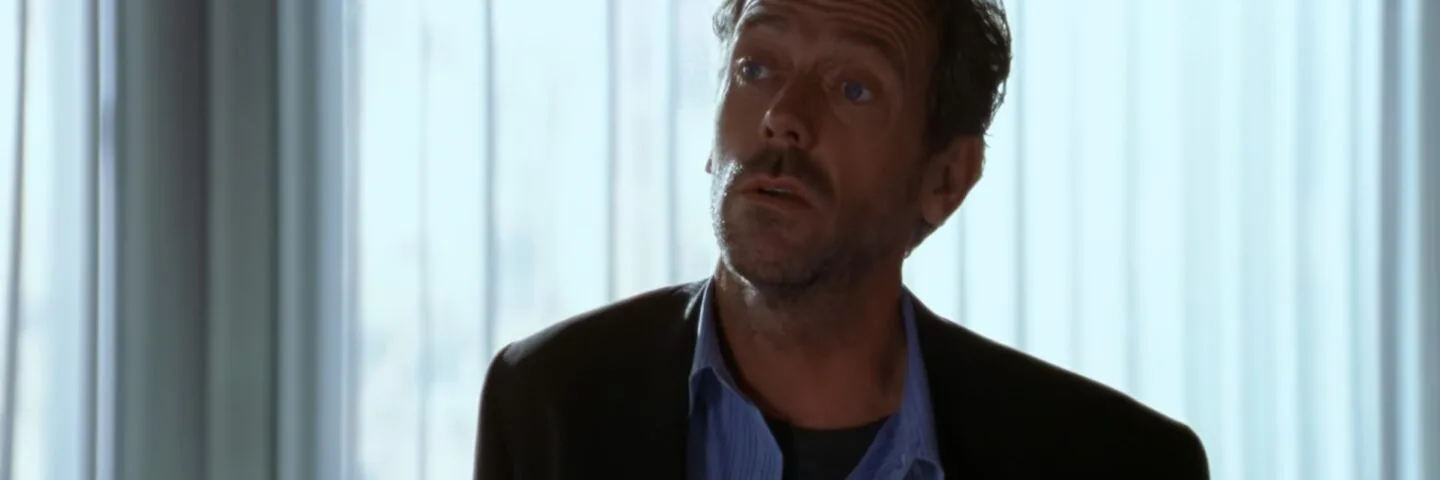 Кадр из 8 серии 1 сезона