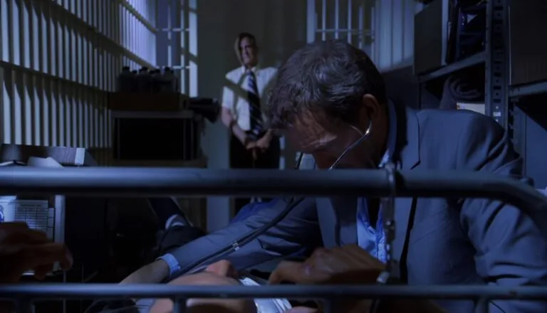 Картинка к «2 сезон 1 серия»