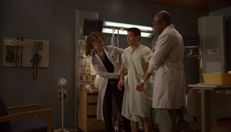 Момент из 15 серии 4 сезона