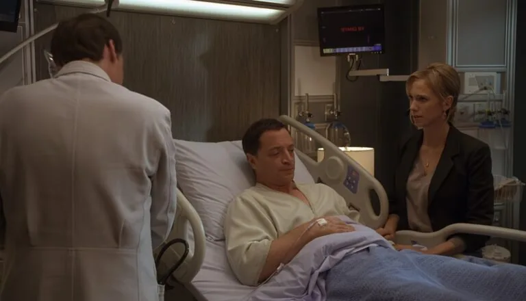 Момент из 9 серии 6 сезона