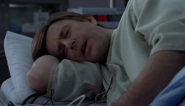 Момент из 13 серии 8 сезона